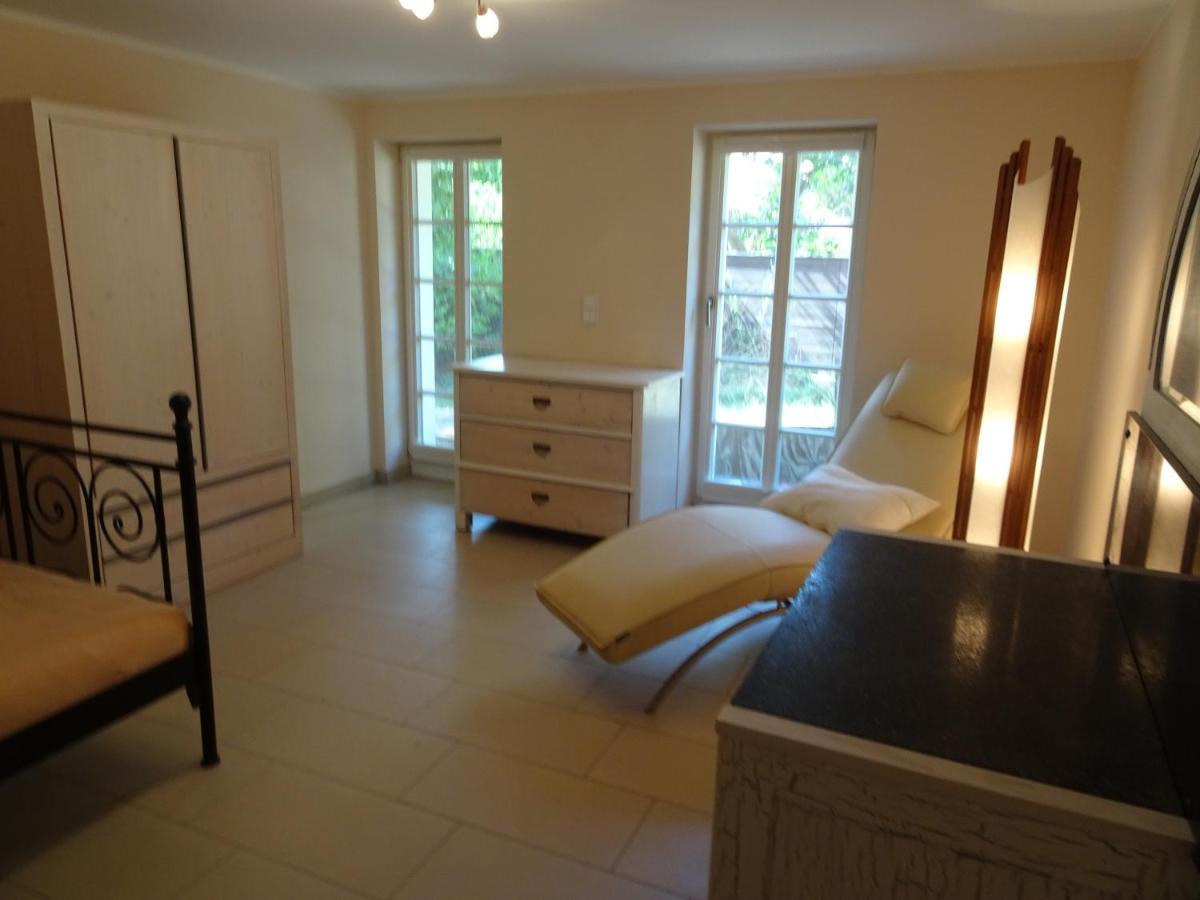 Das Gaeste Haus Dresda Esterno foto
